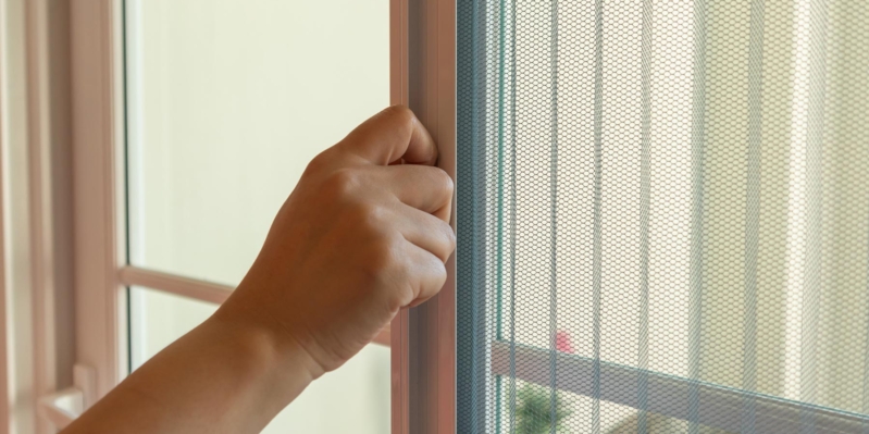 hand-hold-pleated-mosquito-net-wire-screen-handle-house-window(2)